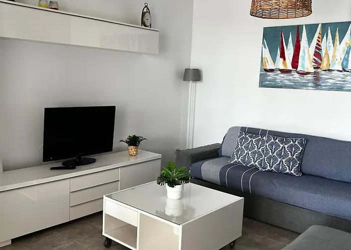 Enrique - Relajate A 3 Min De La Playa Con Jardin Y Padel * Sa Caleta