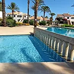 Enrique - Relajate A 3 Min De La Playa Con Jardin Y Padel 사 칼레타